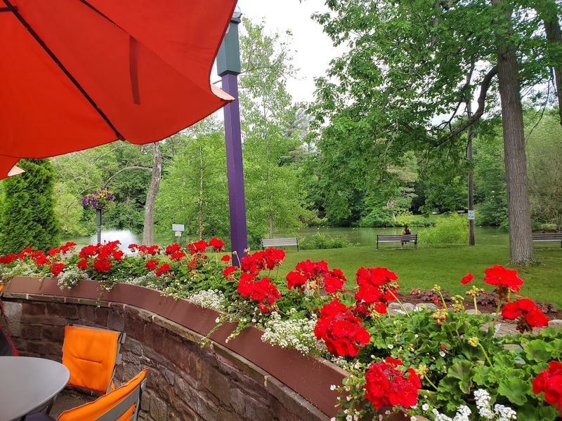 Pond House Cafe, West Hartford