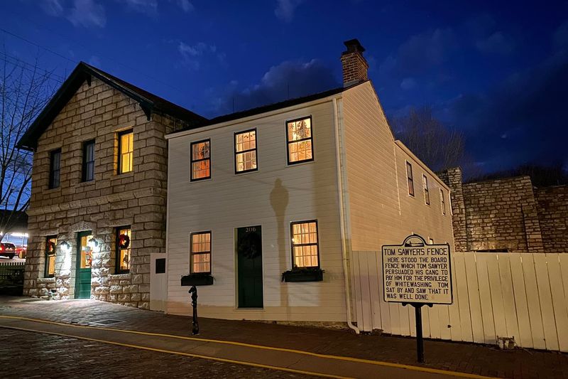 Mark Twain Boyhood Home And Museum