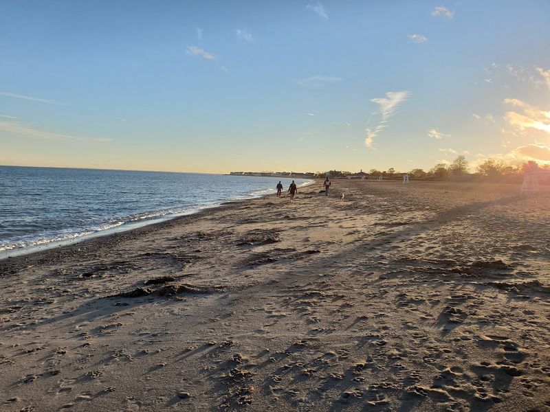 10 Connecticut Beaches That Belong On Your Summer Bucket List - Decor Hint Jennings Beach, Fairfield