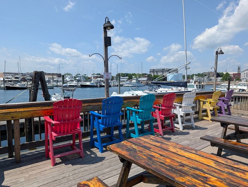 Captain Scott's Lobster Dock, New London