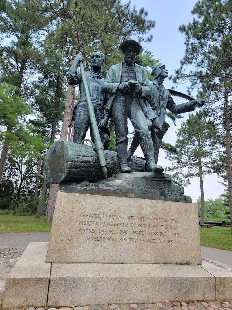 Lumberman's Monument Visitor Center, 5401 Monument Rd, Oscoda Township