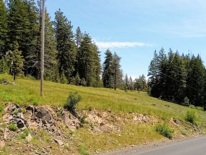 A Mountain Community Worth Knowing