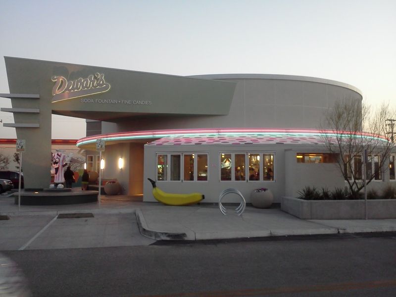 Dewar's Candy Shop, Bakersfield, California