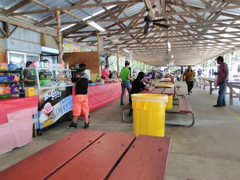 14 Georgia Flea Markets That Have People Coming Back Every Single Weekend - Decor Hint Bargainville Flea Market