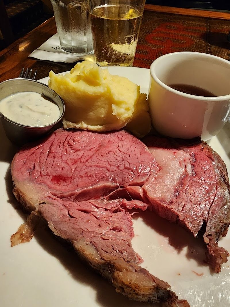 Windjammer Restaurant & Upper Deck Pub, South Burlington