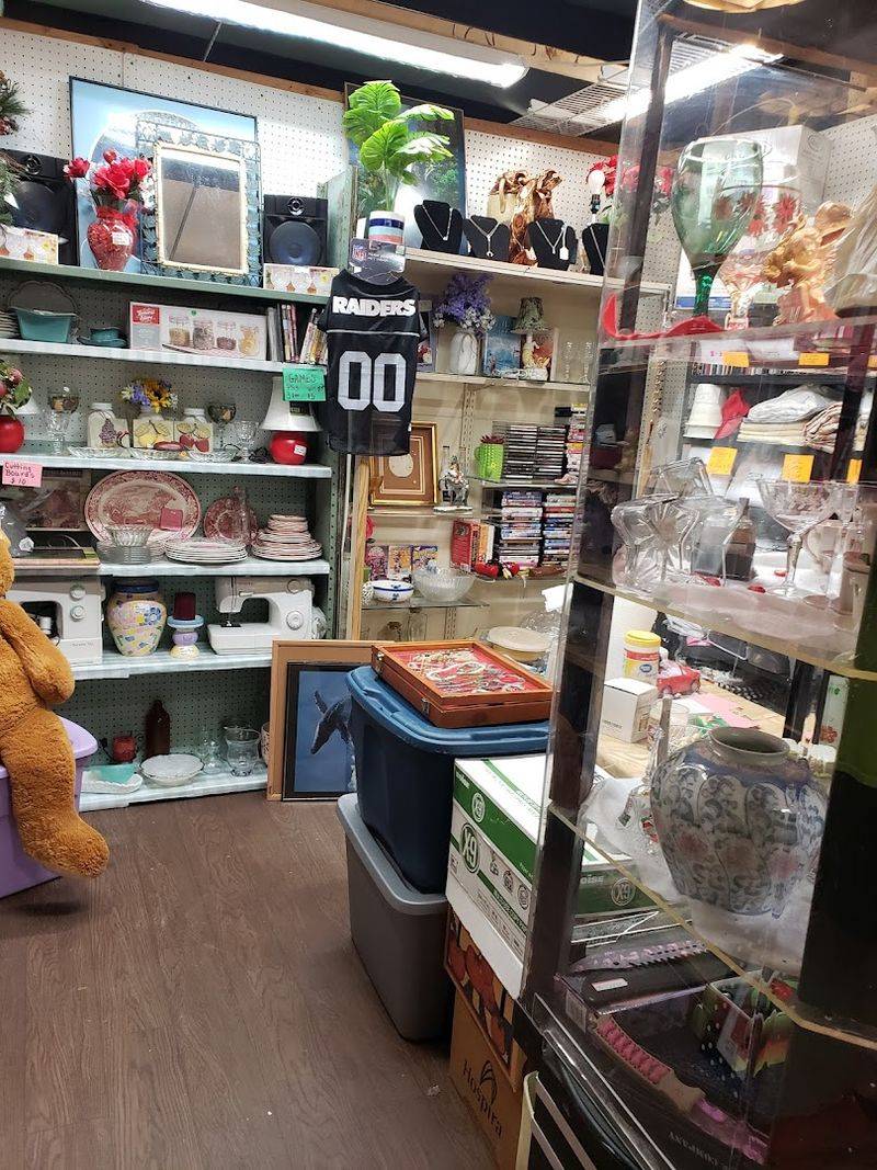 Over 30 Years Of Flea Market History