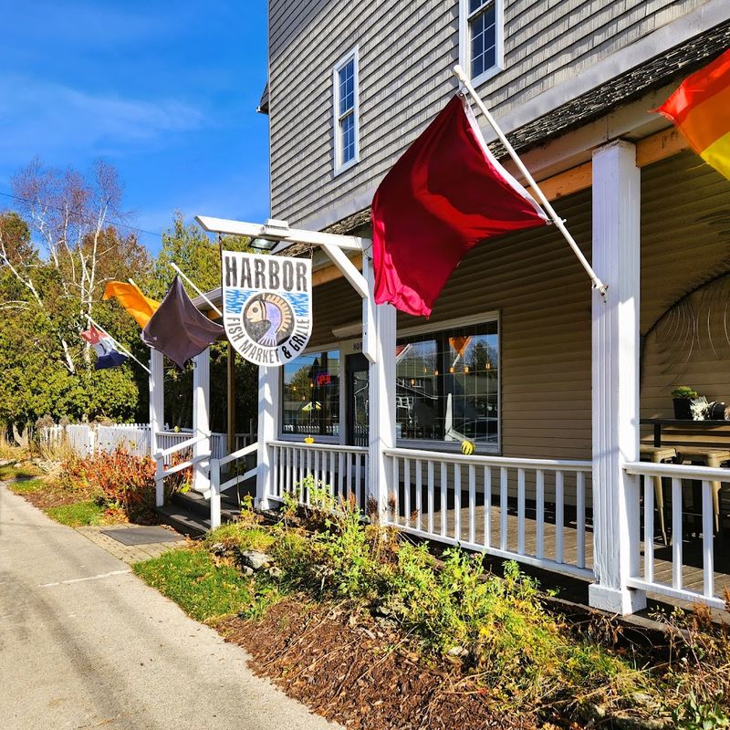 The Seafood At These 9 Wisconsin Restaurants Is Worth Going Out Of Your Way For - Decor Hint Harbor Fish Market & Grille