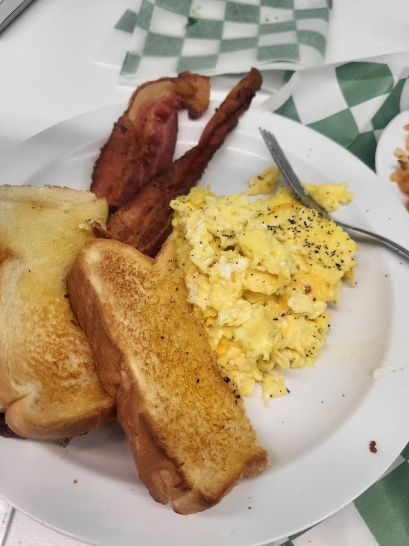 A Full Breakfast Menu Worth Waking Up For