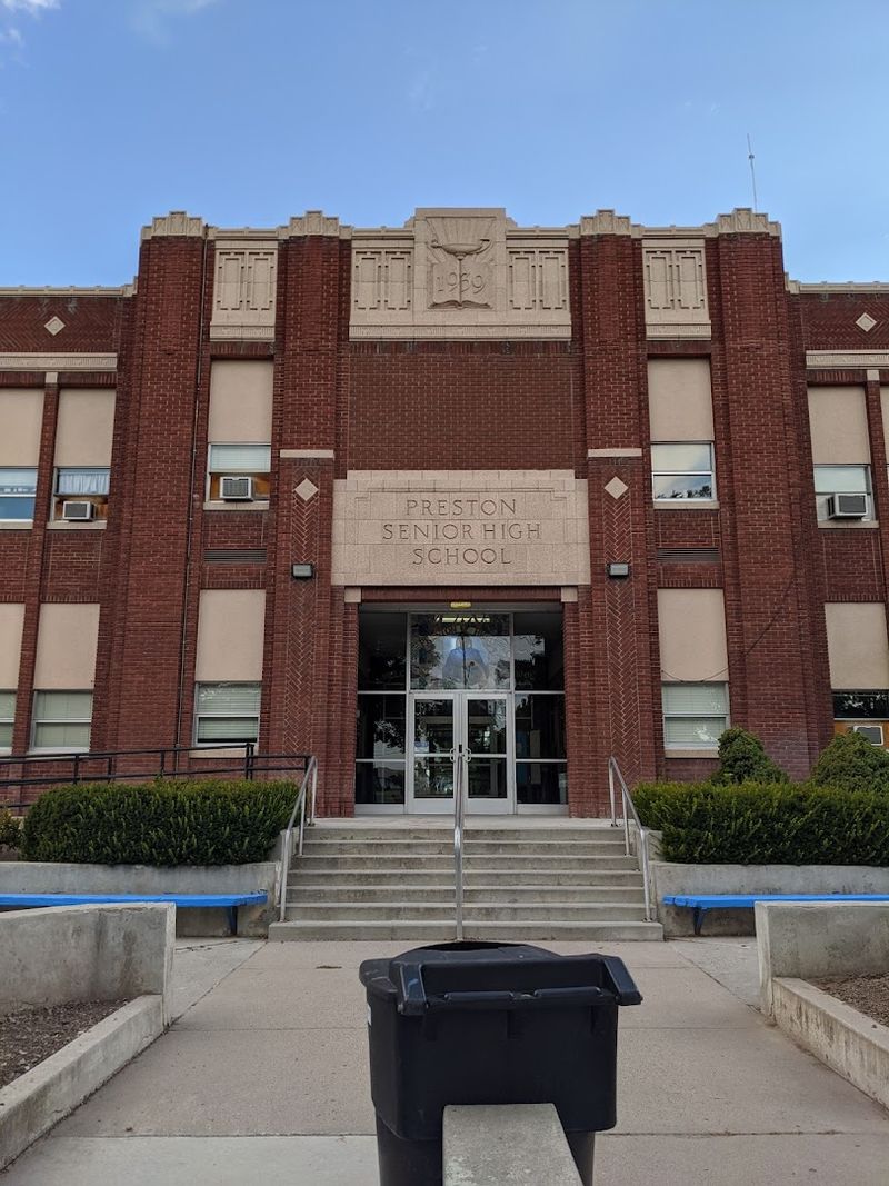 The Awkward Little World Of Napoleon Dynamite Was Filmed In This Idaho Town - Decor Hint Drive Past Preston High Like A Movie Fan On A Mission