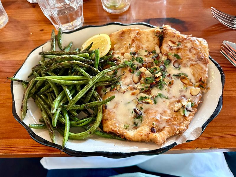 Boathouse Rotisserie & Raw Bar, Chattanooga