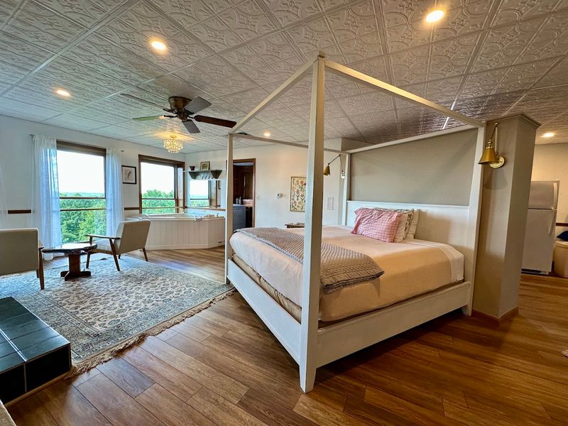 Relaxing Weekend Getaways In Indiana That Deserve A Spot On Your Travel List - Decor Hint Treetop Retreat
