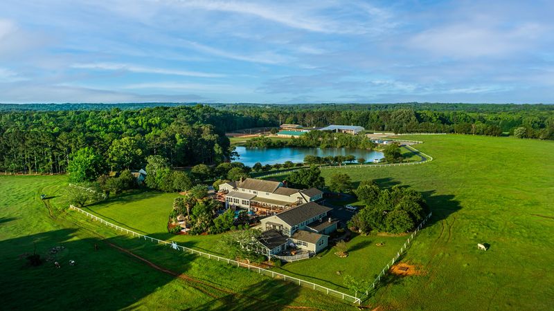 13 Family-Friendly Horseback Riding Ranches Across Georgia That Make A Weekend Feel More Adventurous - Decor Hint Southern Cross Ranch
