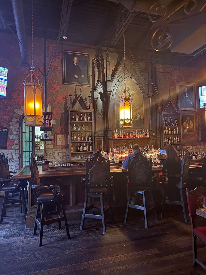 The Ultimate Italian Food Lovers Destination Hidden Inside A Kentucky Plaza - Decor Hint Exceptional Servers Who Turn A Good Meal Into A Great Memory