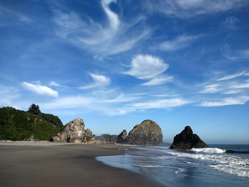 These 17 Family Adventures Make Oregon's State Parks Even More Fun - Decor Hint Harris Beach State Park