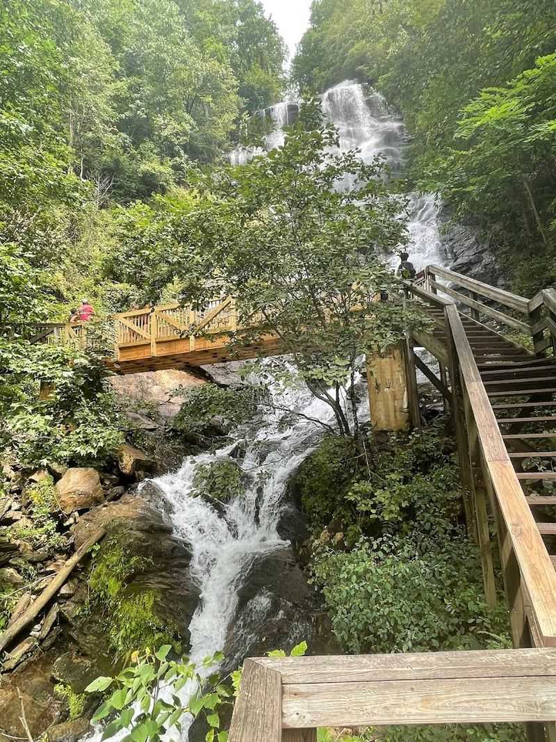 An Accessible Mid-Point Entry Via West Ridge