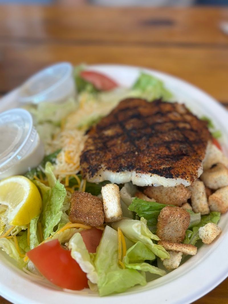 10 Florida Beachfront Restaurants With Ocean Views That Stay Affordable - Decor Hint The Whale's Tail, Miramar Beach