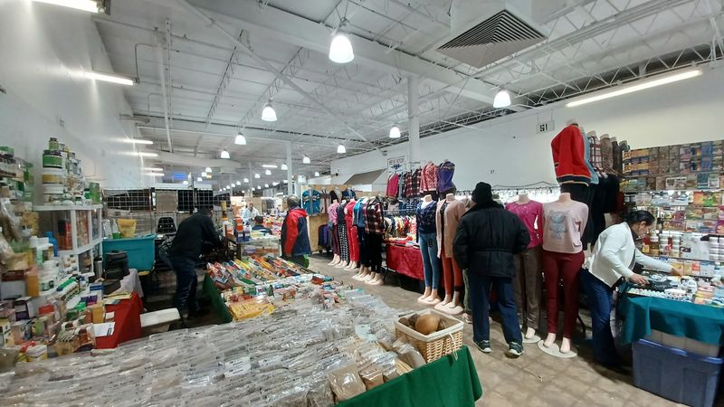 Swap-O-Rama Flea Market (Chicago)