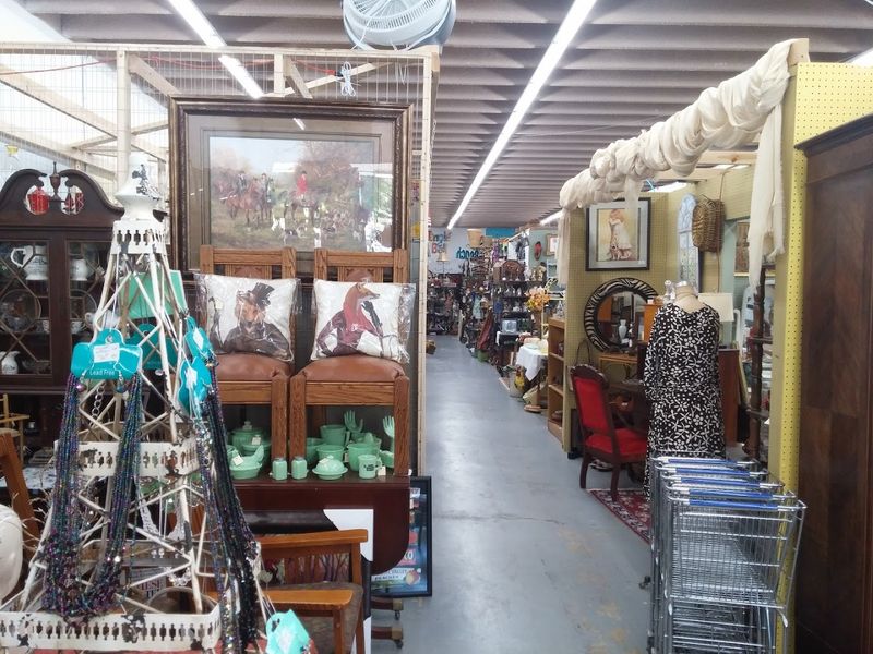 Tryon Antique Mall & Marketplace
