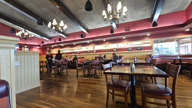 Gourmet Pie & Café, Los Alamitos
