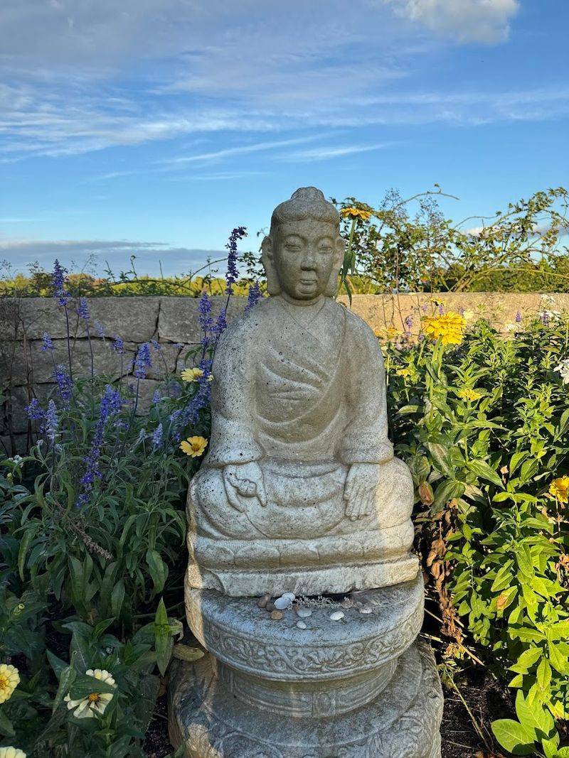 Visit Early For A Peaceful Morning