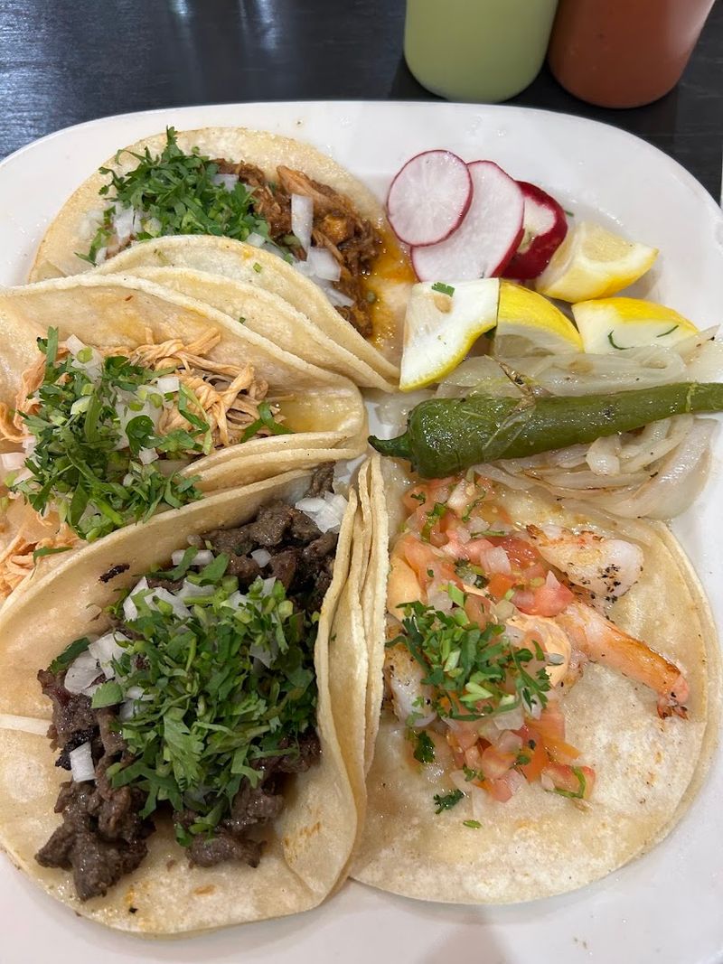 Taqueria Garibaldi, Stamford
