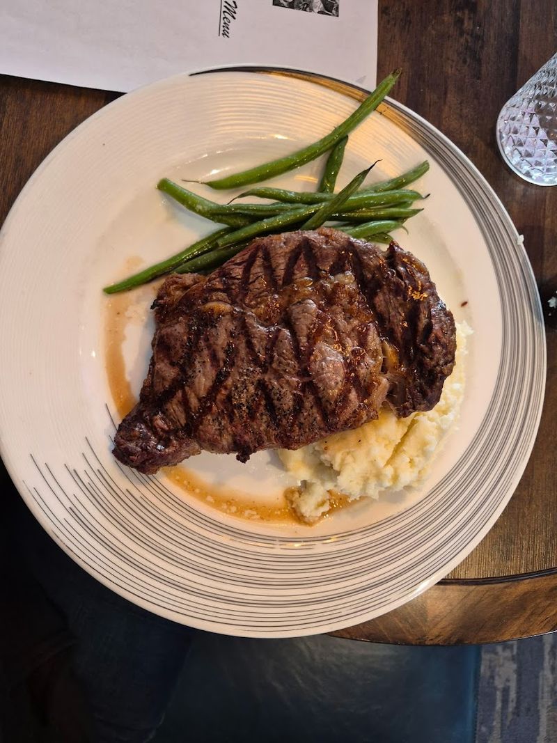 J Morgan's Steakhouse, Montpelier