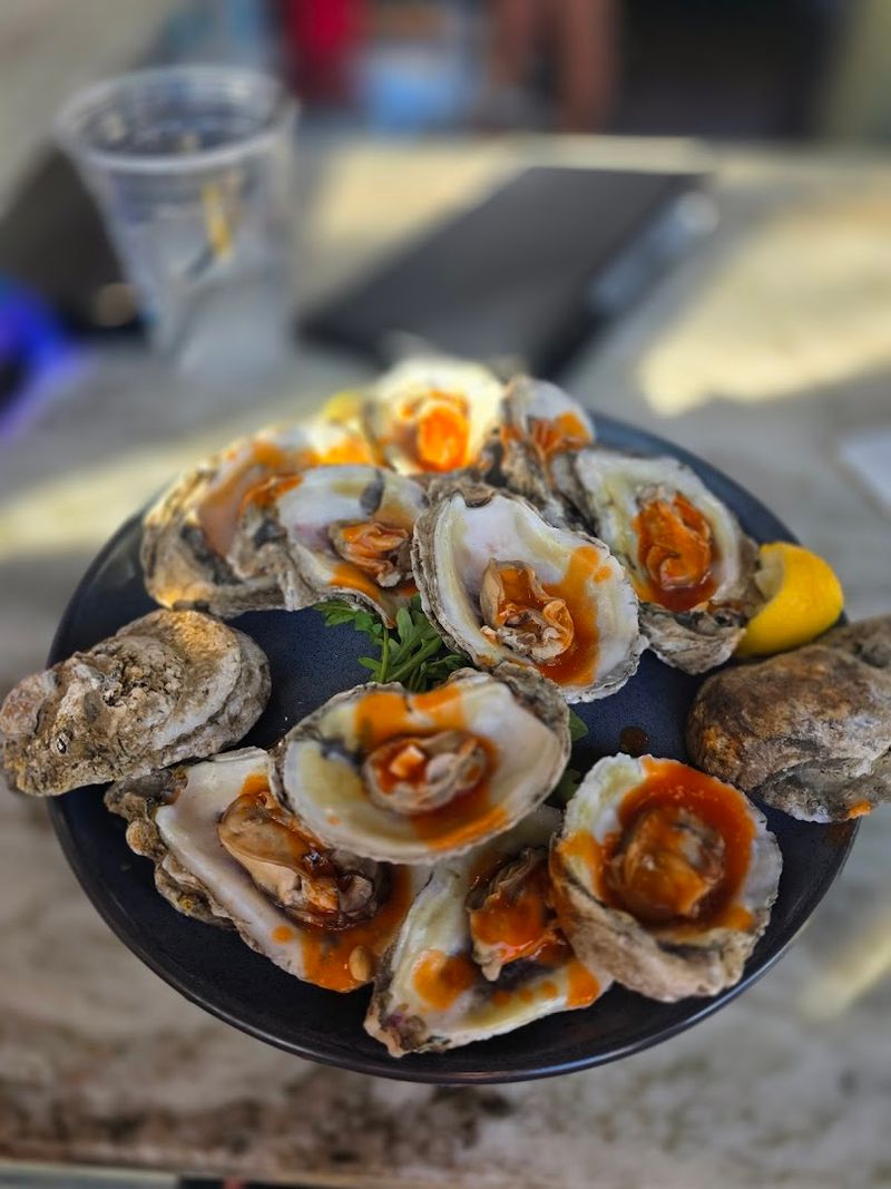 This Florida Restaurant Comes With One Seriously Unforgettable View - Decor Hint Starters That Steal the Show