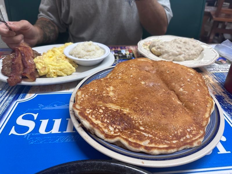 People Drive From All Over Georgia For Big Country Breakfasts At This Simple Mountain Restaurant - Decor Hint Pancakes So Big They Cover The Entire Plate