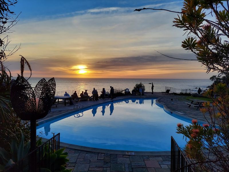 12 California Creative Hideaways Where Famous Artists Went To Disappear, Reset, And Make Something Brilliant - Decor Hint Esalen Institute, Big Sur