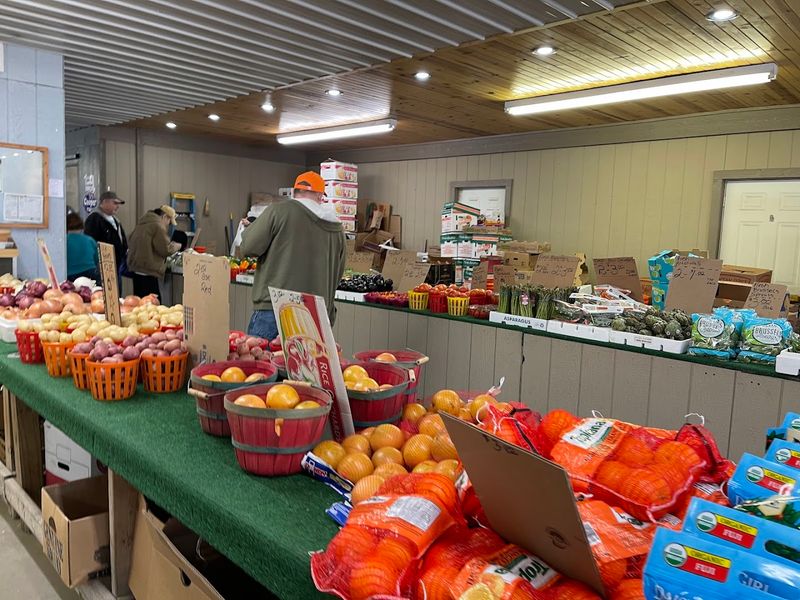 Fresh Produce And Amish Goods Are A Real Highlight