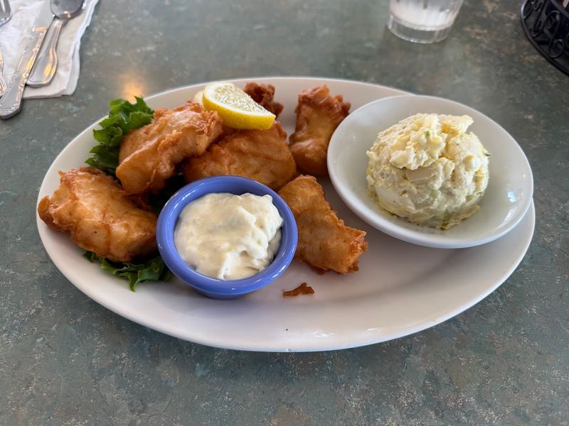 This Unassuming Alaska Eatery Keeps Winning People Over One Plate At A Time - Decor Hint Homemade Food With Real Soul