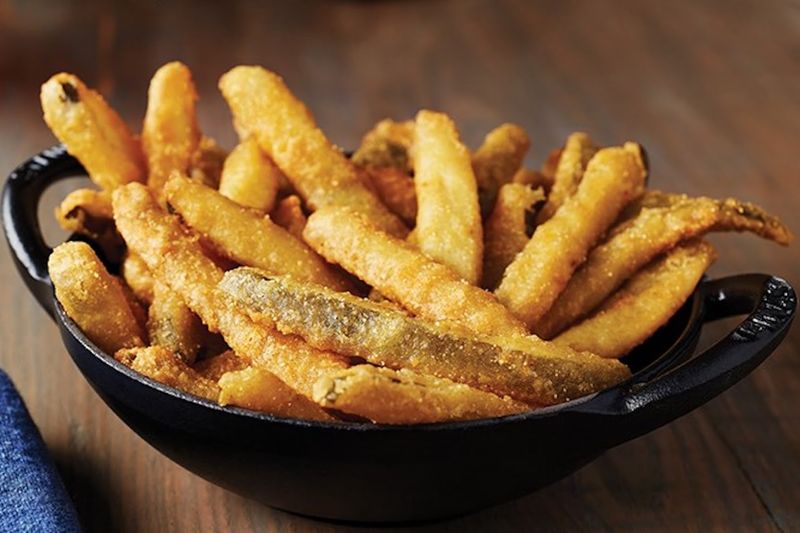 This Low-Key Connecticut Restaurant Has A Fry Recipe Locals Swear By - Decor Hint Ordering Options That Fit Your Actual Life