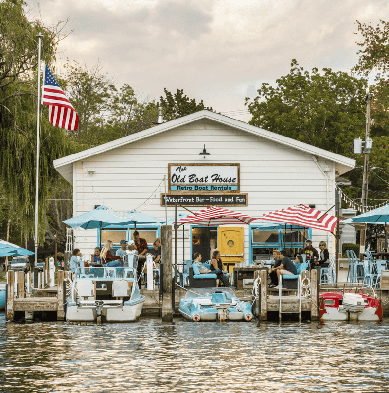 13 Michigan Outdoor Dining Spots Serve Incredible Meals And Stunning Scenery - Decor Hint The Old Boat House