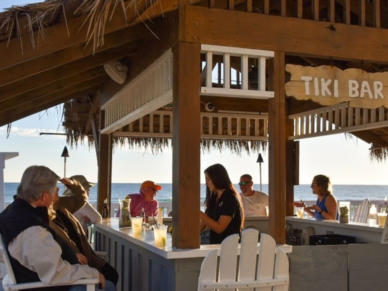The Poolside Bar That Makes Afternoon Feel Like An Achievement