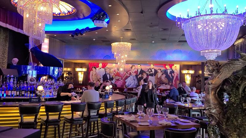 These 15 Kentucky Steakhouses Prove The Best Beef Tastes Like Tradition - Decor Hint Jeff Ruby's Steakhouse Lexington