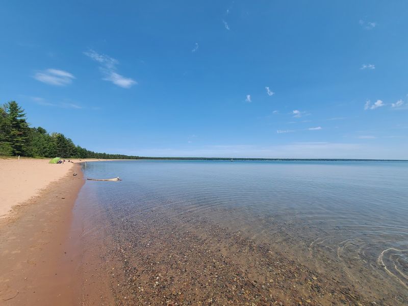 This Scenic 2-Mile Hike In Wisconsin Takes You Past Beautiful Caves And A Hidden Waterfall - Decor Hint The Beach And Barrier Sands