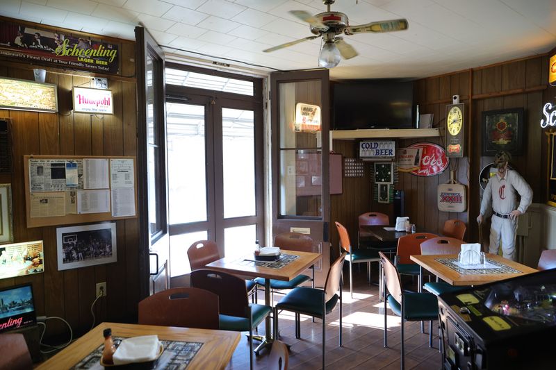 These 11 Kentucky Cheeseburgers Are Worth The Drive For Just One Bite - Decor Hint Herb & Thelma's Tavern, Covington