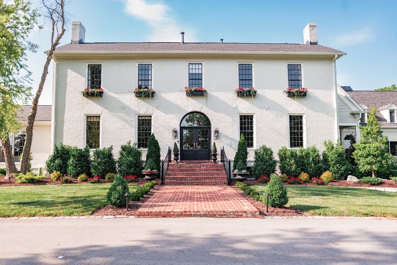 12 Places In Kentucky That Still Serve Tea And Scones The Way You Remember - Decor Hint Mallard Hall Estate