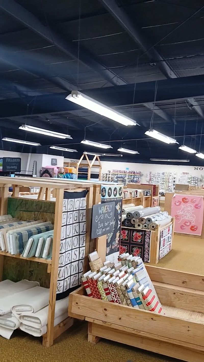 This Indiana Store Has Become A Bucket-List Destination For Crafters - Decor Hint Planning Your Visit Right