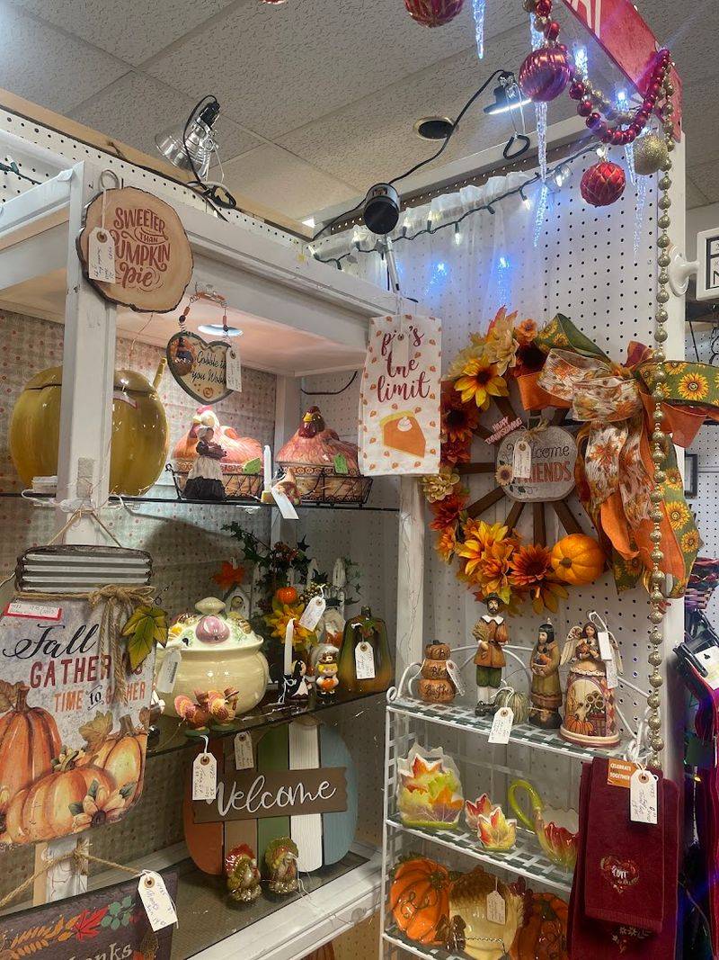 Seasonal And Holiday Treasures
