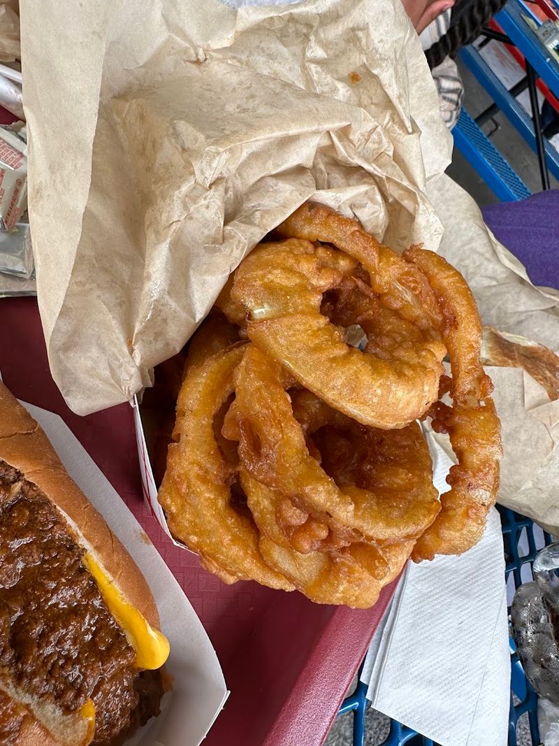 Hand-Cut Onion Rings Worth Every Bite