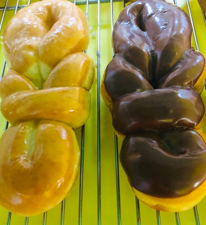 This Massachusetts Bakery Serves Donuts So Good You'll Be Thinking About Them Long After The Last Bite - Decor Hint Chocolate Frosted