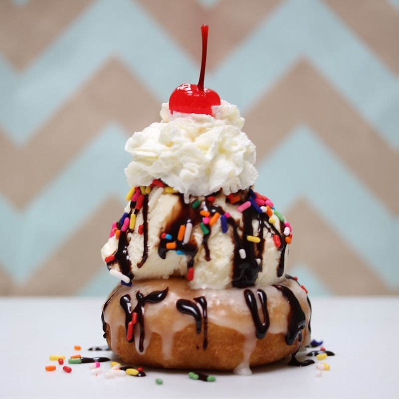 The New Mexico Donut Shop Where Every Single Bite Is Worth Waking Up Early For - Decor Hint Why Getting There Early Is A Non-Negotiable Strategy
