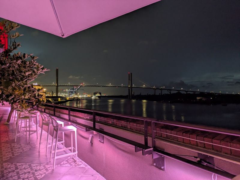 Myrtle And Rose Rooftop Bar