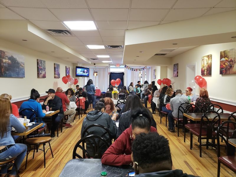 The Atmosphere And Dining Room