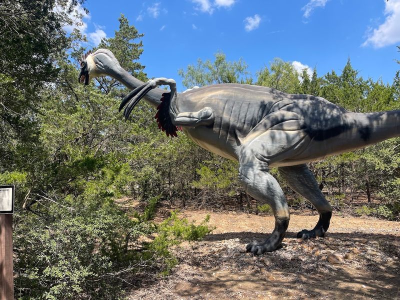 Realistic Dinosaur Replicas That Actually Impress Adults Too