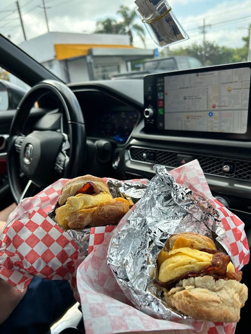 This Tiny California Breakfast Stand Serves Southern Biscuits People Plan Their Mornings Around - Decor Hint The OG Breakfast Sandwich Still Gets Attention