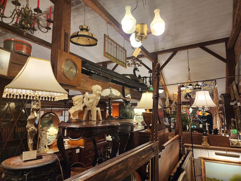 Clairebourne Antiques