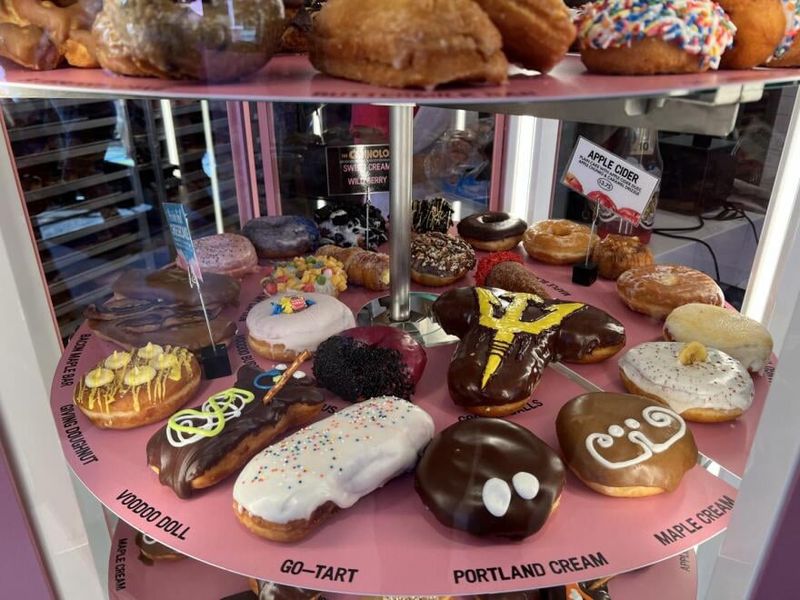 12 Donut Shops In Florida That More Than Live Up To Expectations - Decor Hint Voodoo Doughnut