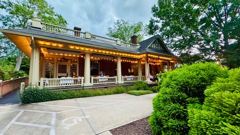 Five And Ten - Athens, Georgia